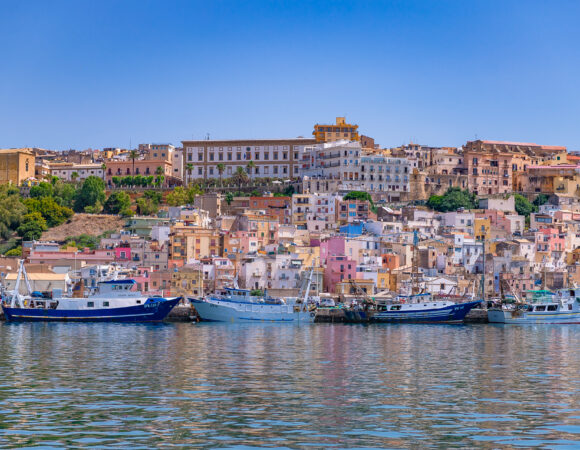 Sciacca: Un Tesoro di Storia, Cultura e Natura da Scoprire(fr translation)